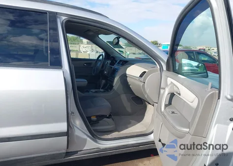 2017 Chevrolet Traverse Ls from USA, damaged, VIN 1GNKRFKD0HJ167408